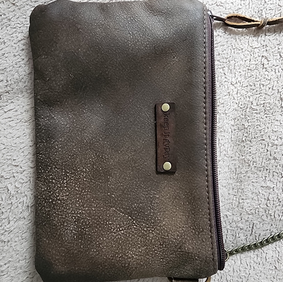 NWT KIG Metallic Aztec Olive - Picture 3 of 4